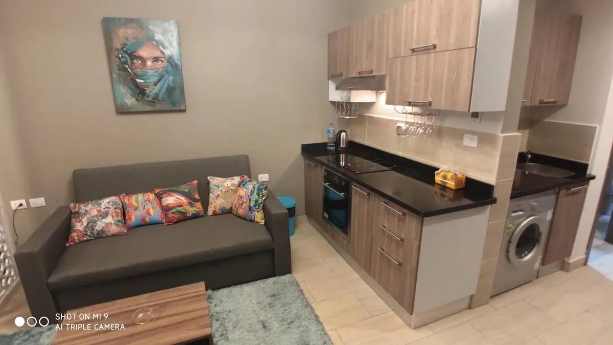 Image 4 of Stylish Pool view studio in Al Dau Heights