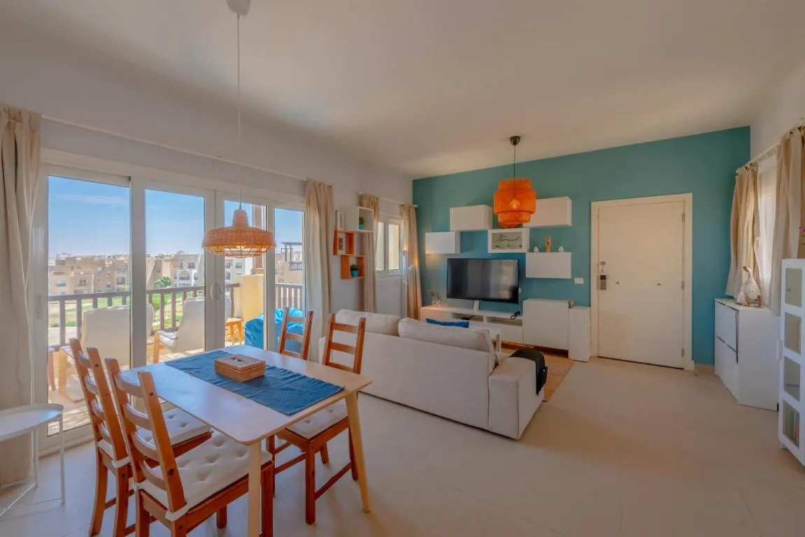 Image of Sunny 2 Bedroom + Private Roof Terrace Lagoon View