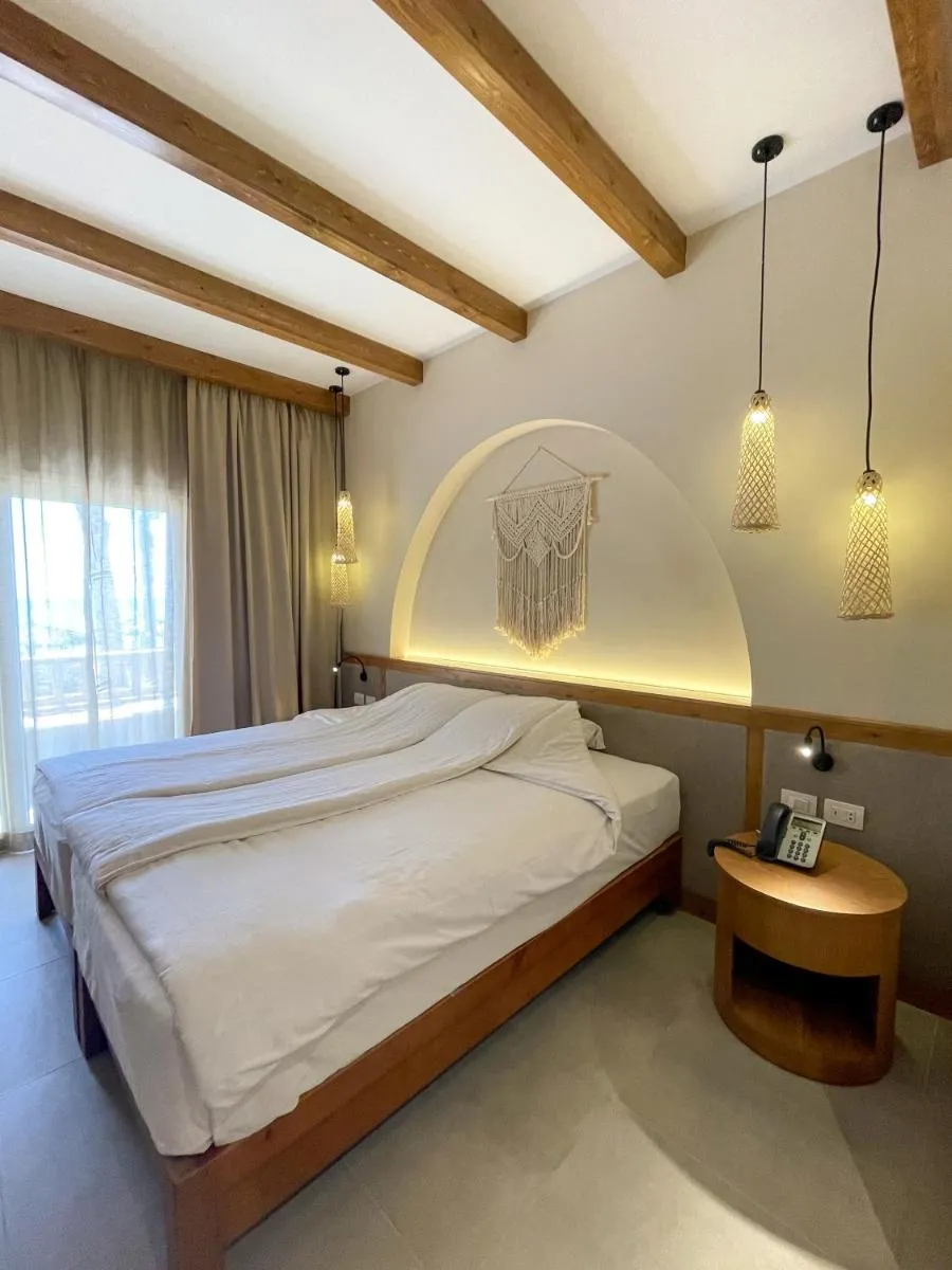 Image 5 of The Breakers Diving and Surfing Lodge Soma Bay