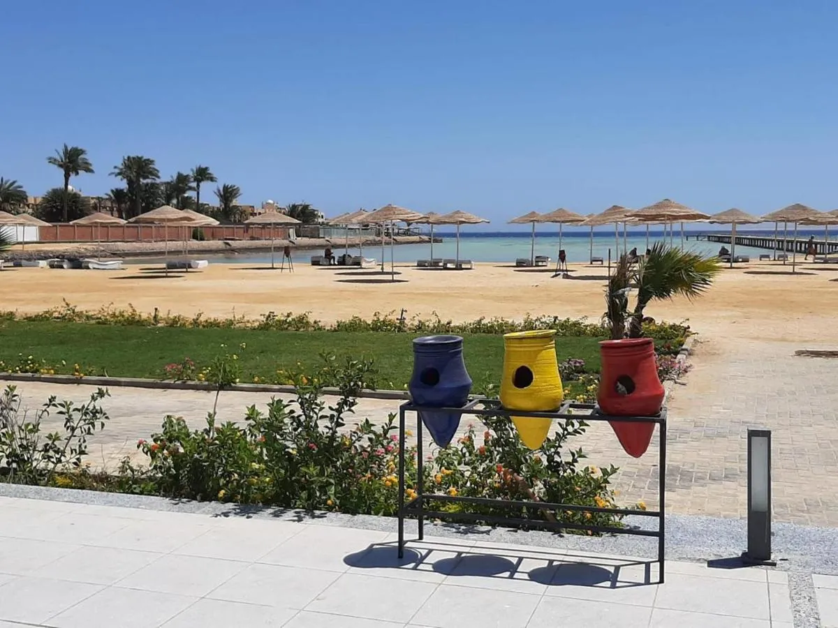 Image 1 of apartment one bed room free WiFi 20