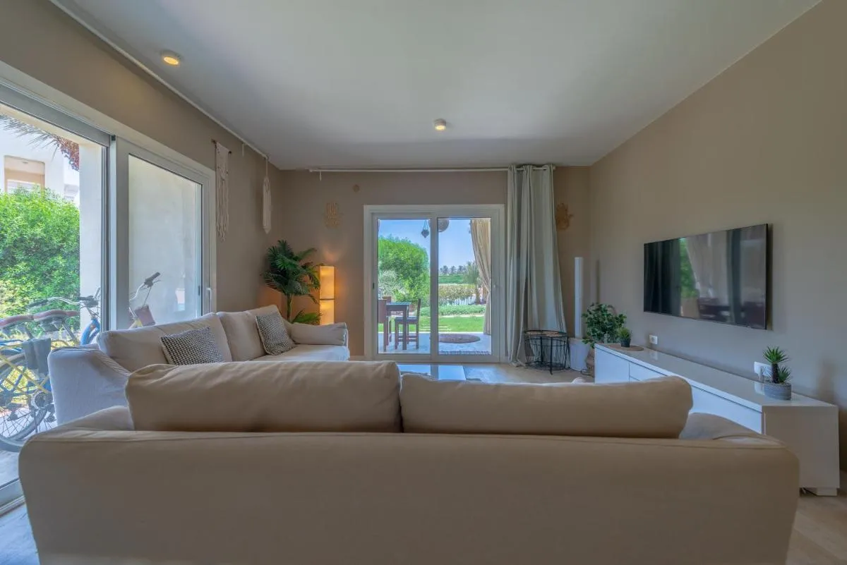 Image 3 of 1-Bedroom Apartment in Joubal with nice Pool