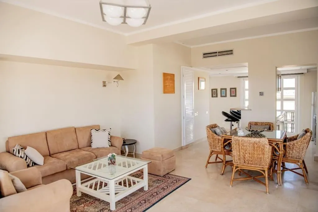 Image 3 of 2-BR Penthouse with roof terrace in Abu Tig Marina