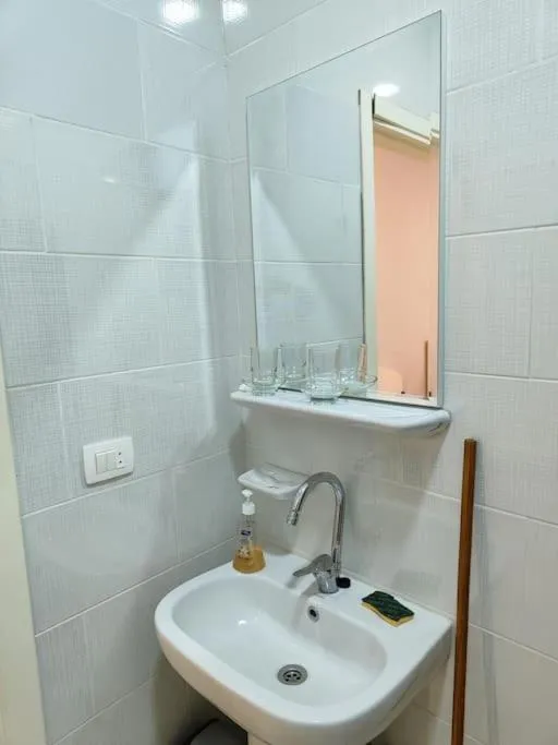 Image 3 of A Superb Studio Apartment