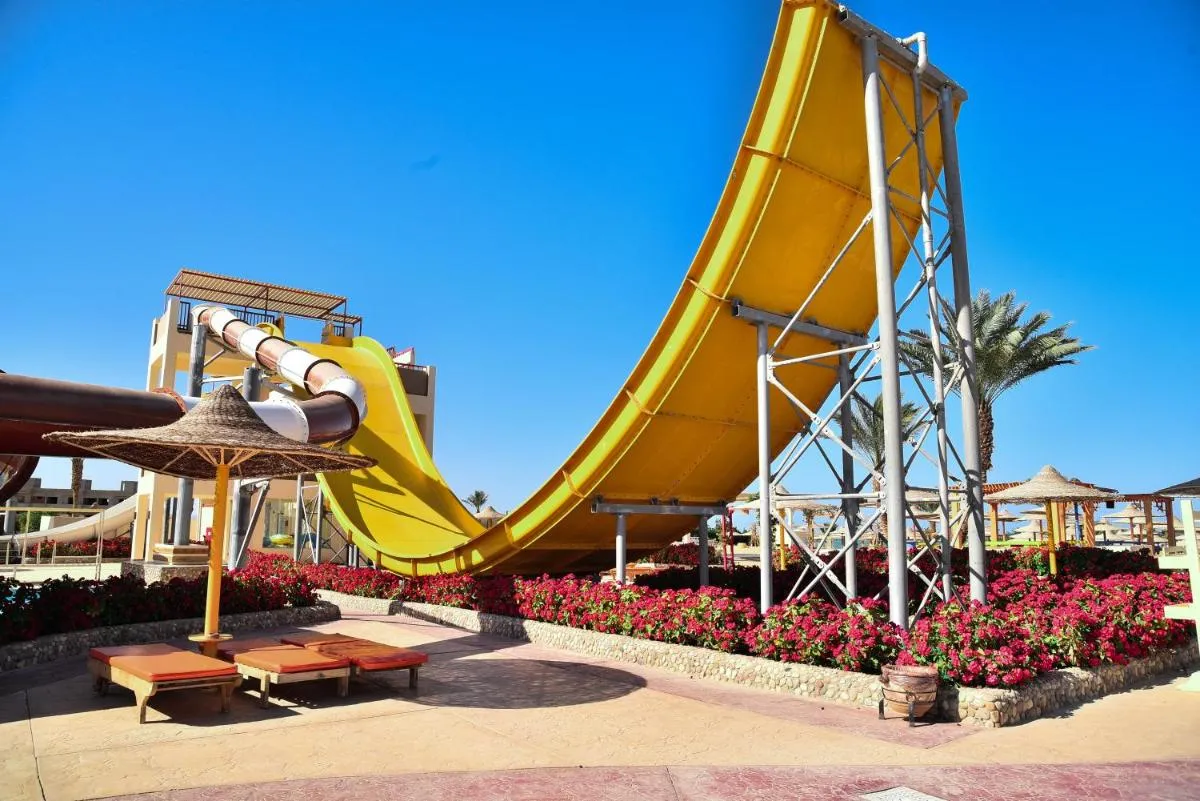 Image 5 of Apartements at karma beach hotel & aqua park