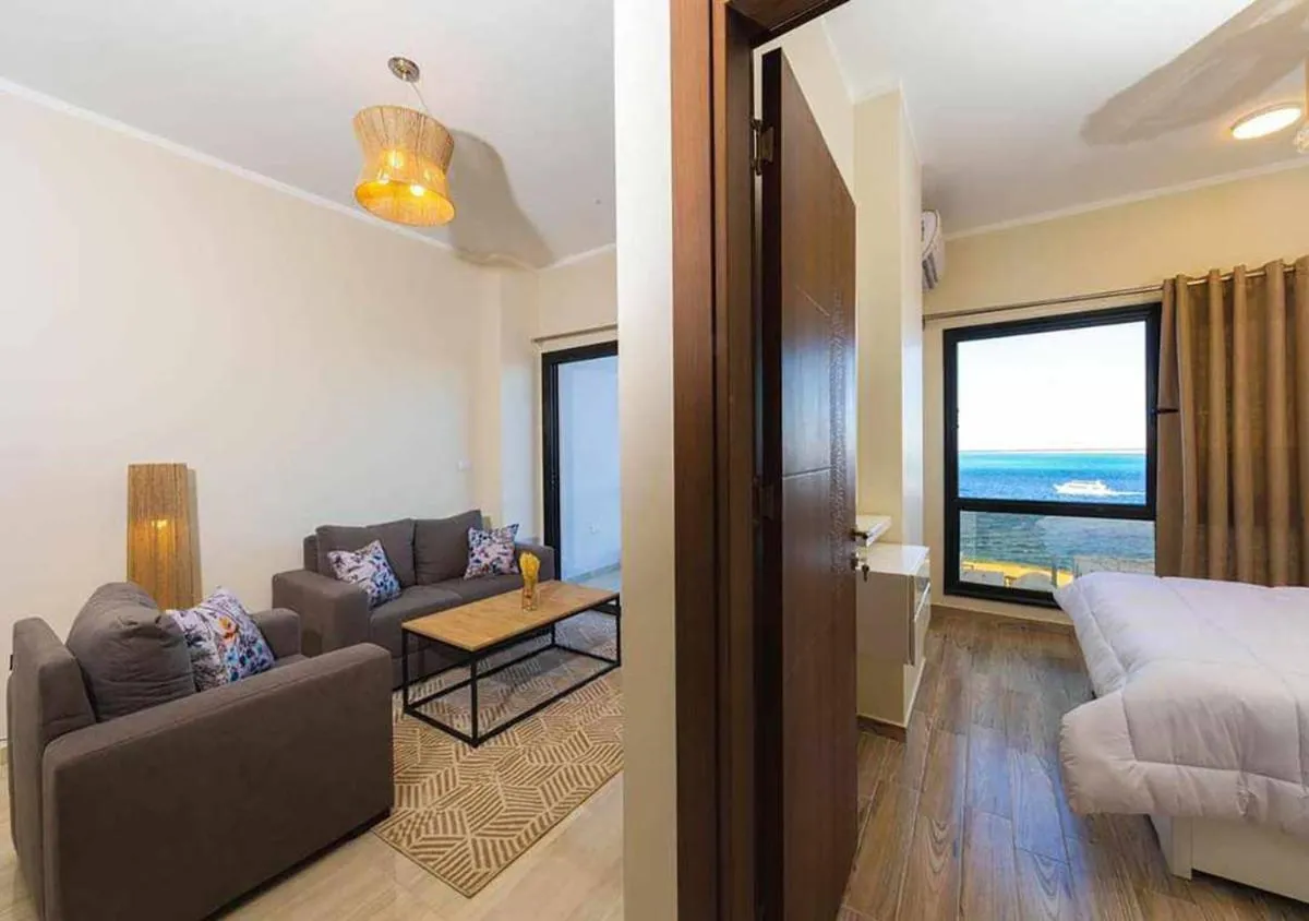 Image 2 of BLUE ViEW SUiTES