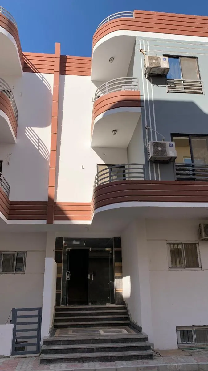 Image 5 of BS Lodging 16- Next to Dream Beach