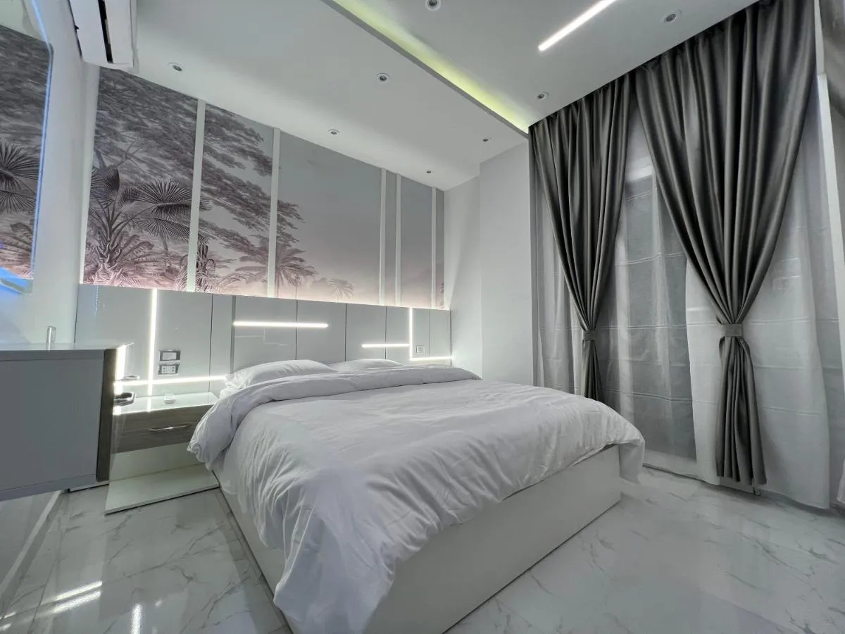 Image 6 of BS Lodging 16- Next to Dream Beach