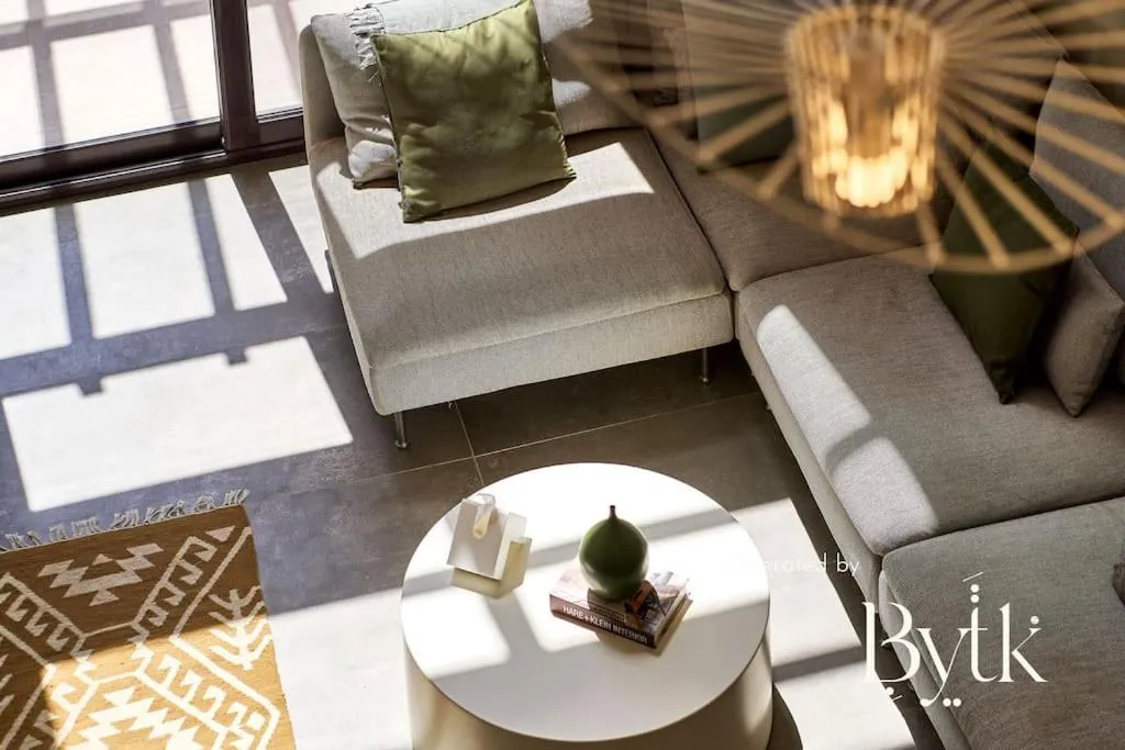 Image 1 of BYTK – Casamigos