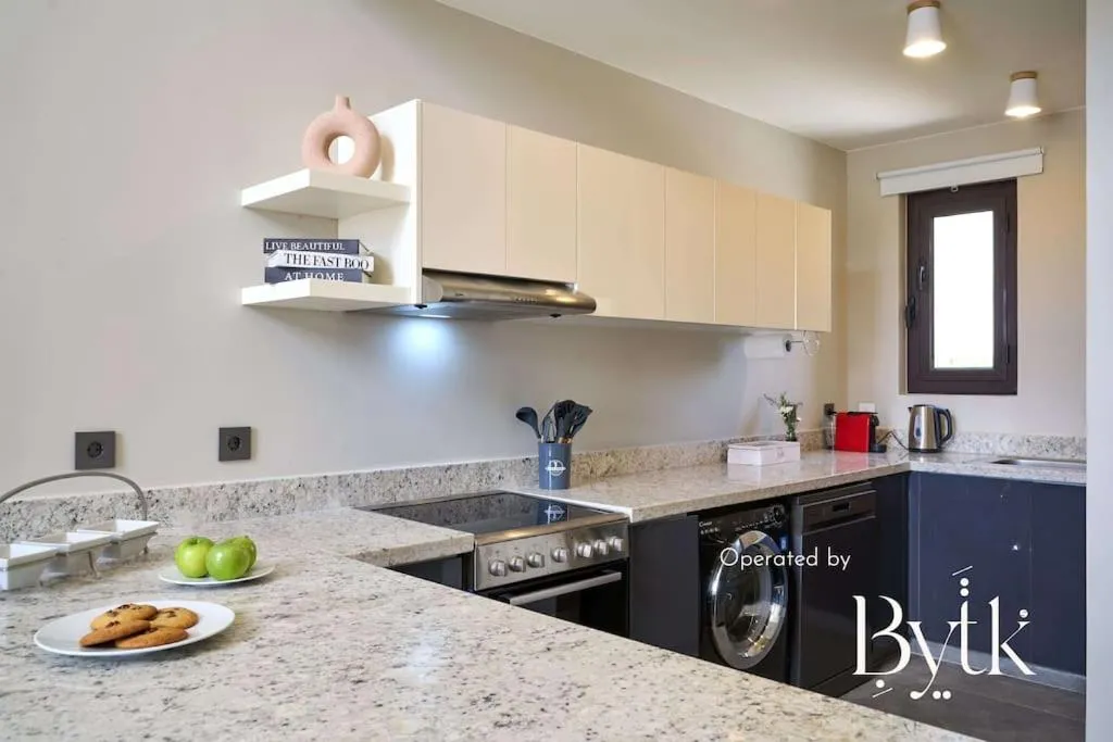 Image 6 of BYTK – Casamigos