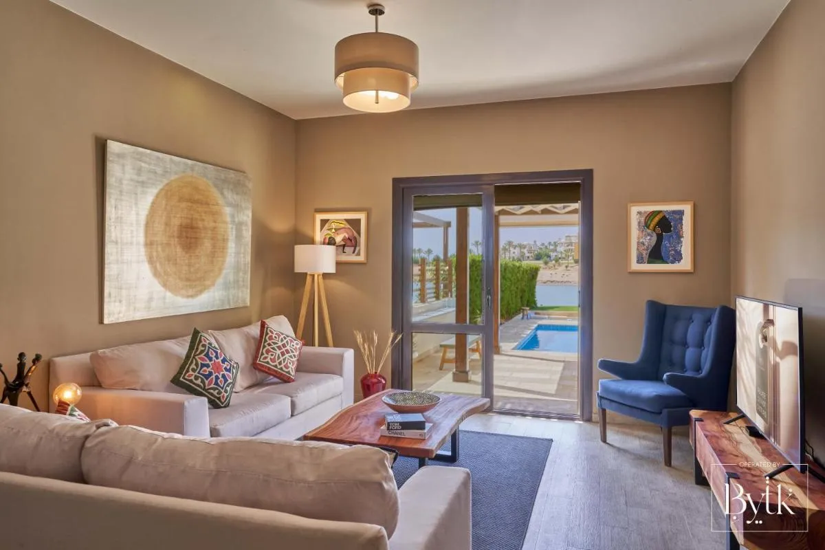 Image 2 of BYTK – La Galería