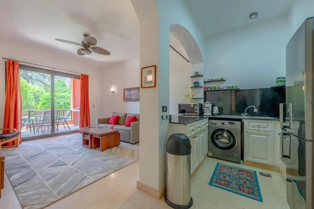 Image 5 of Beautiful apartment with terrace to the pool