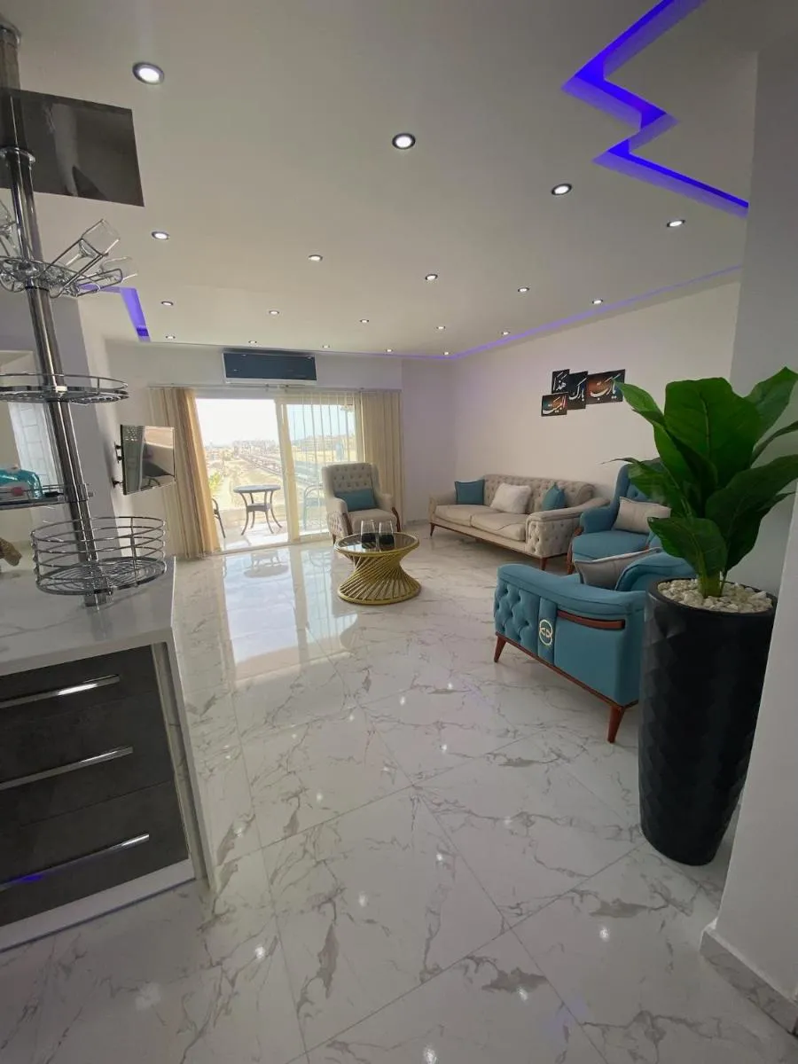 Image 4 of Blue Whale Hurghada Beach Front Apartments City Centre