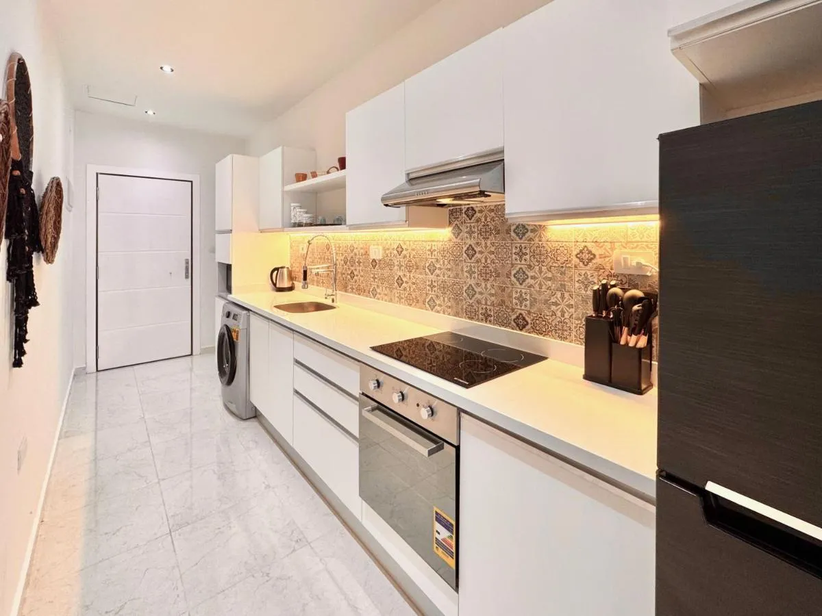 Image 4 of Comfy Studio, Pools, private Beach at peaceful Resort