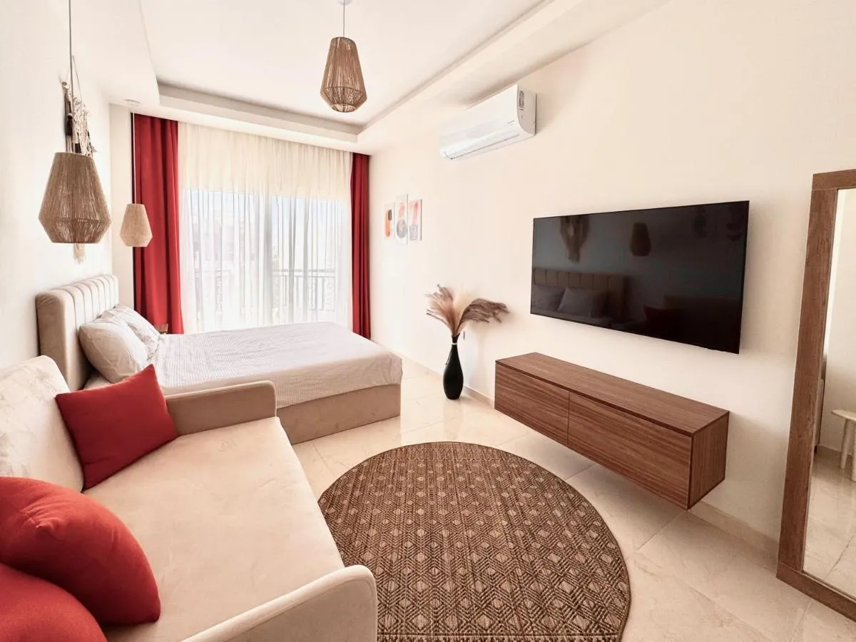 Image 5 of Comfy Studio, Pools, private Beach at peaceful Resort