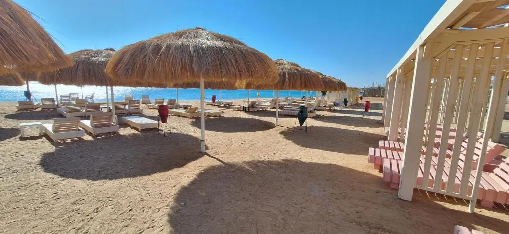 Image of Cozy 1BR in Princess Resort with Pools & Private Beach