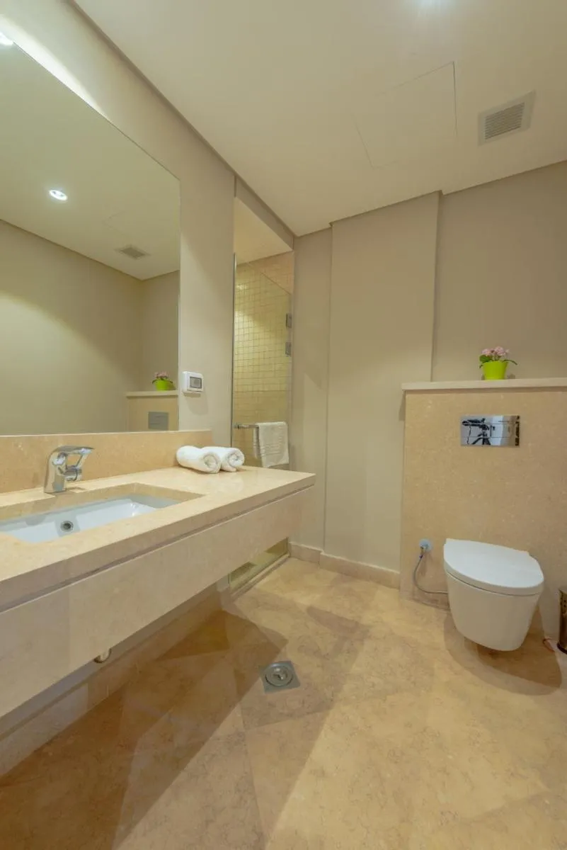 Image 3 of Cozy 1-Bedroom Apartment in Mangroovy, El Gouna. Private terrace, garden and pool access