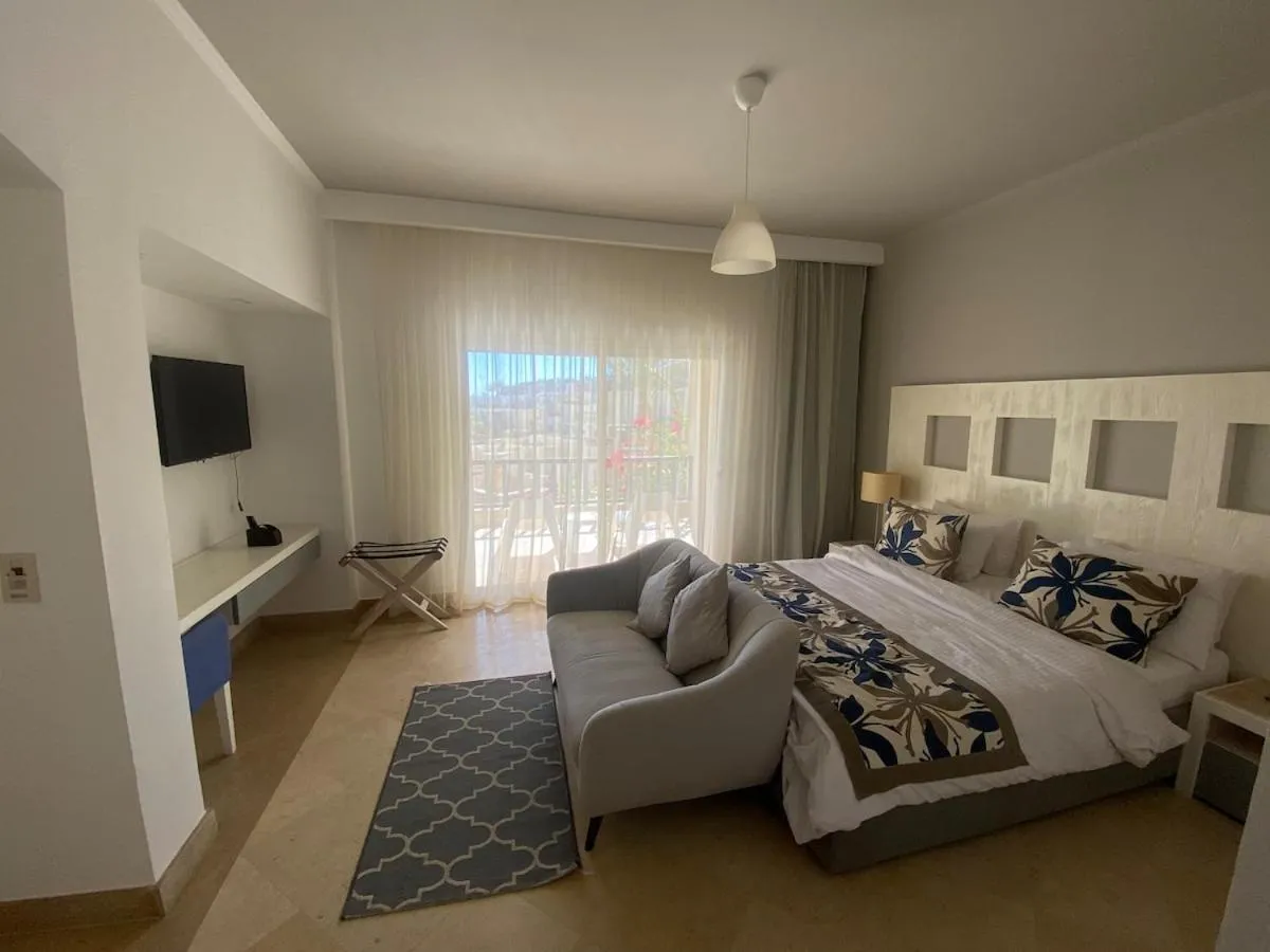 Image 1 of Cozy Suite in Azzurra Resort Sahl Hasheesh 95 SqM