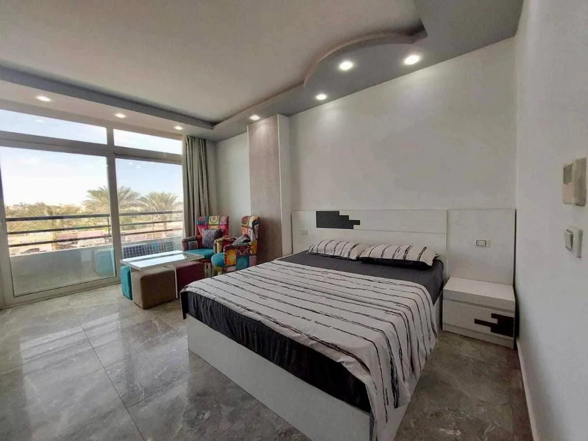 Image 1 of Cozy apartment in Andalusia with free beach