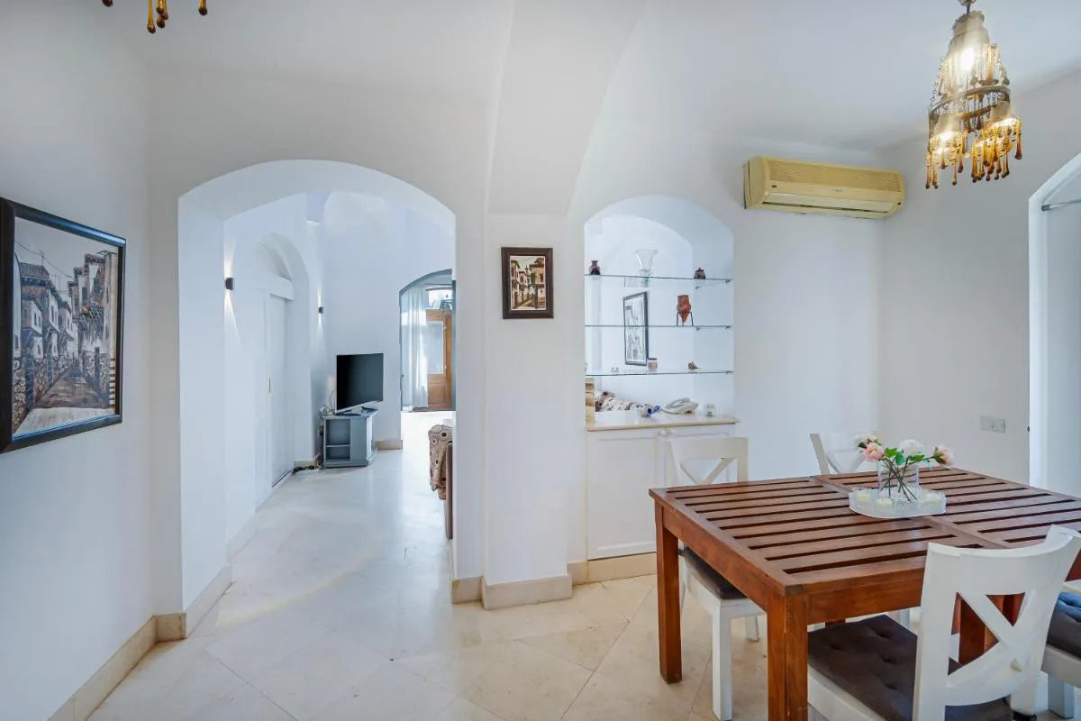 Image 2 of Cozy villa with private pool in Upper Nubia