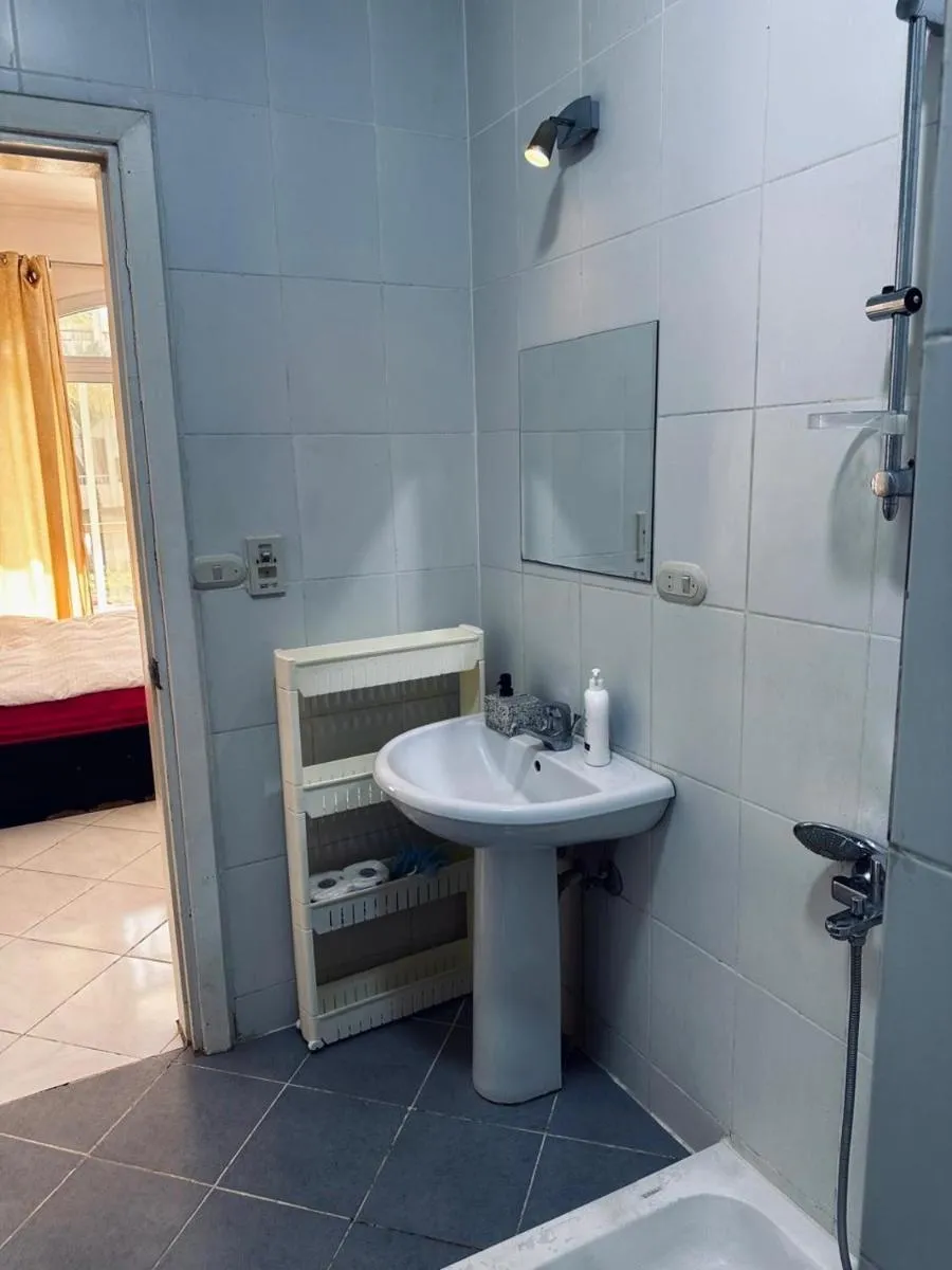 Image 5 of Desert Pearl Studio Retreat