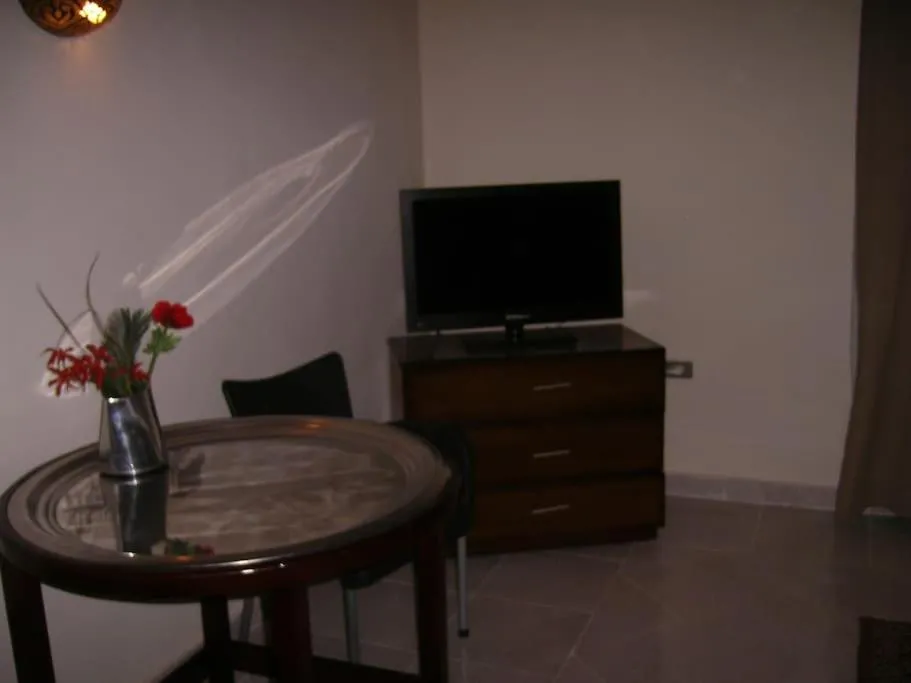 Image 2 of Desert Rose Apartment