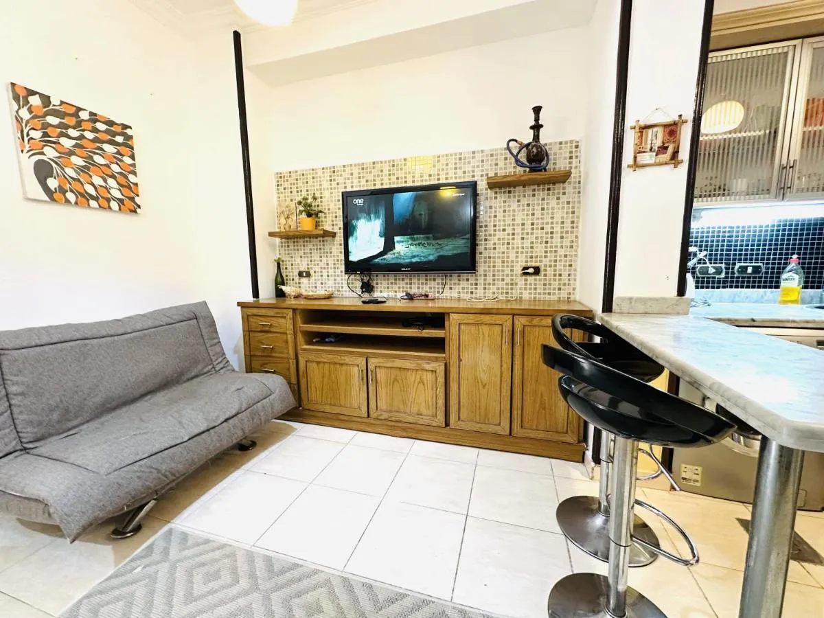 Image 5 of Diamond Arabia Orange