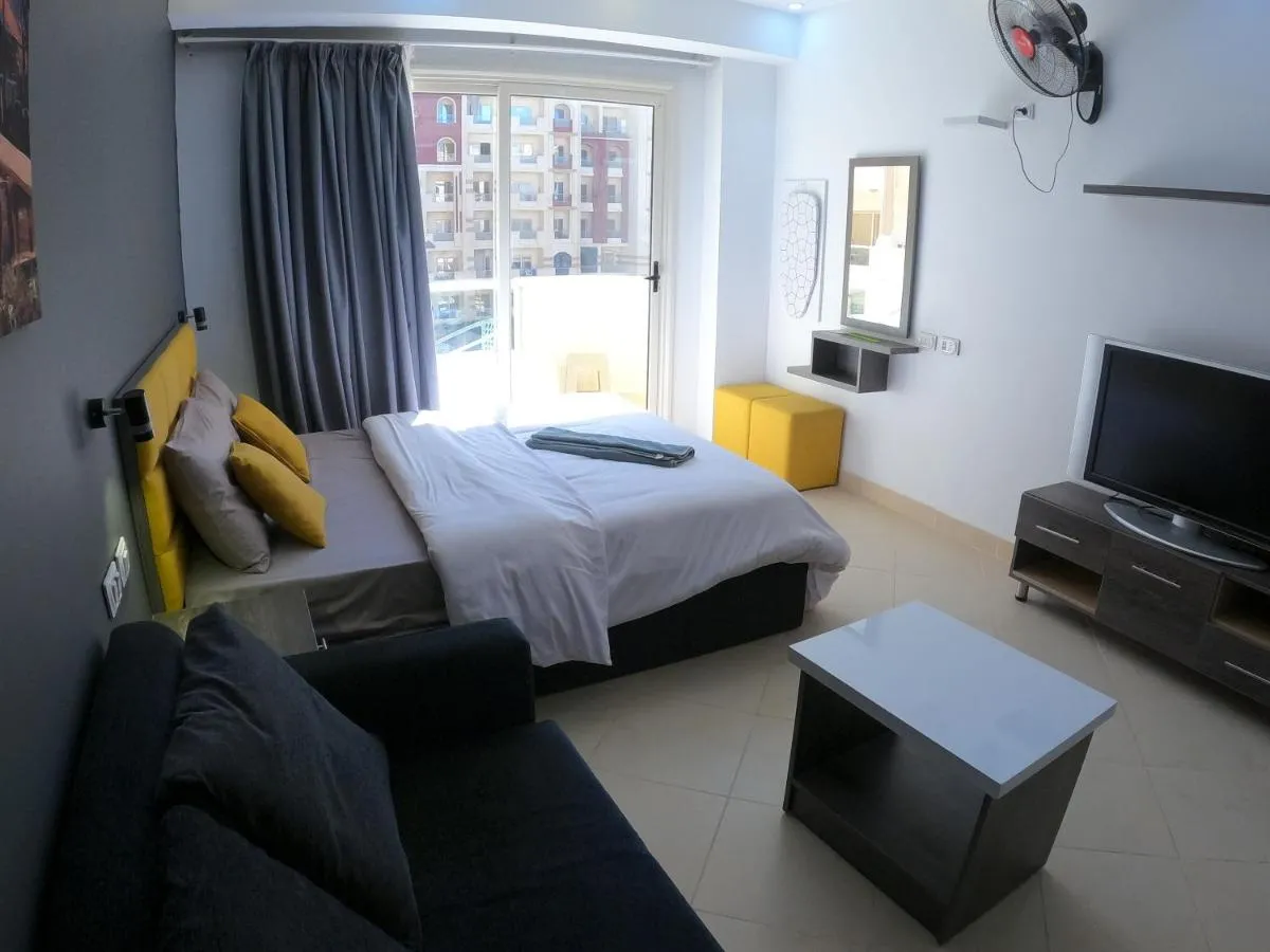 Image 5 of Dive Hostel Hurghada Pool