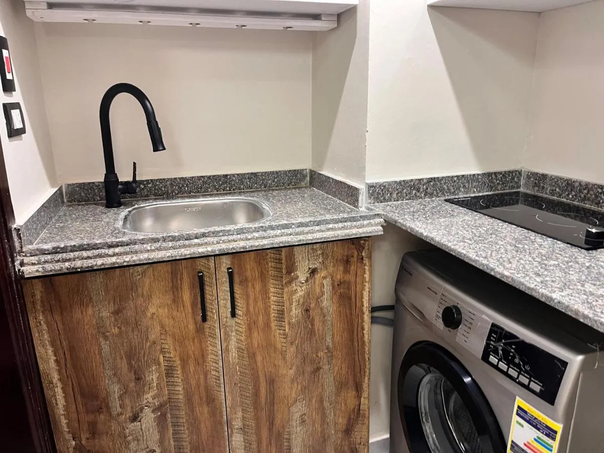 Image 2 of Downtown Keys