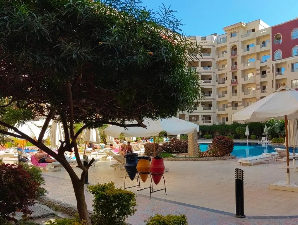 Image of Florenza khamsin aprt F7