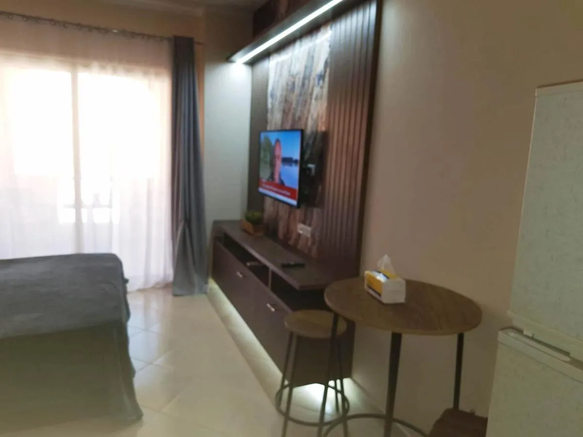 Image 4 of Florenza khamsin aprt F7