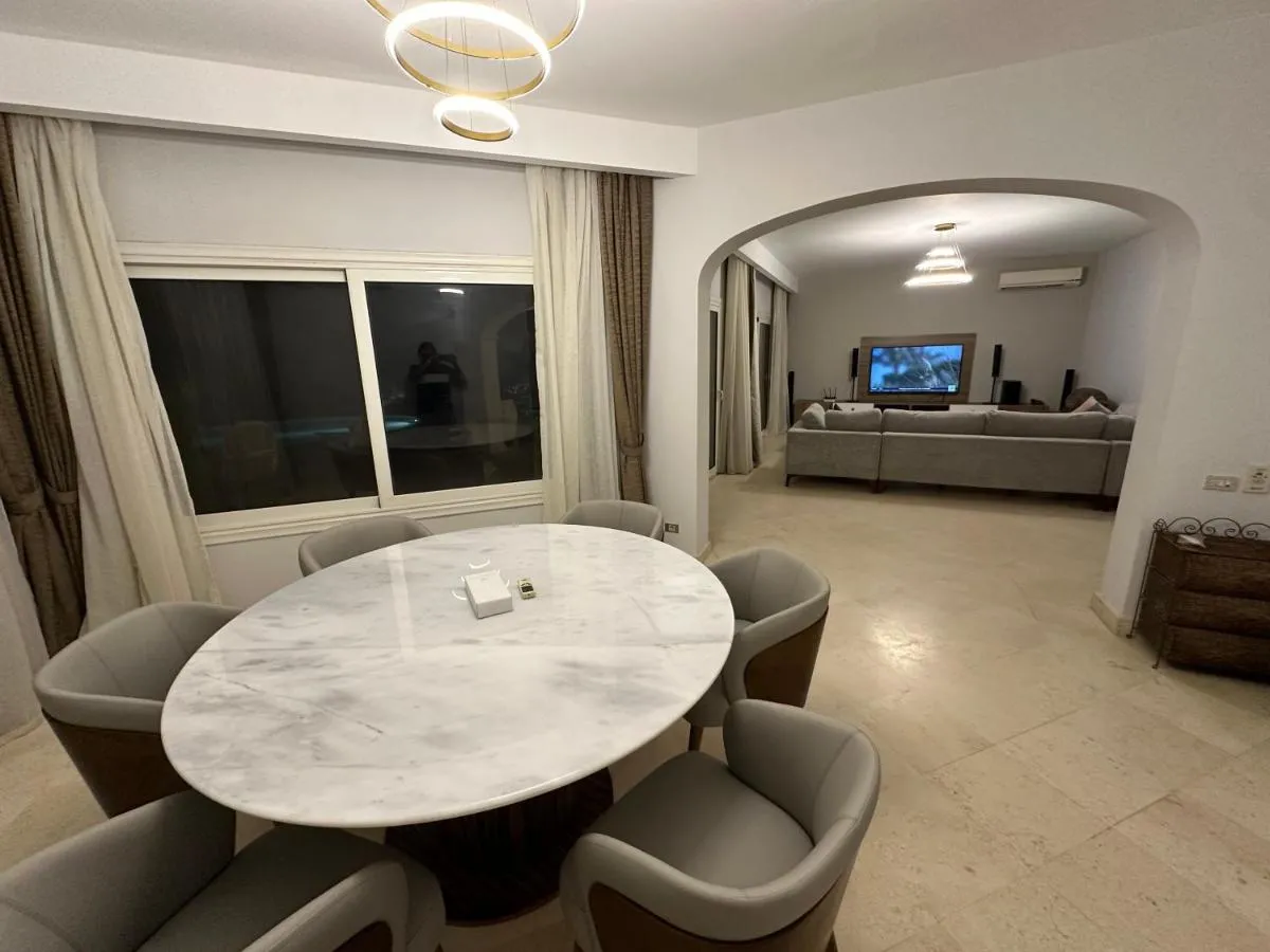 Image 2 of GS 18 Villa