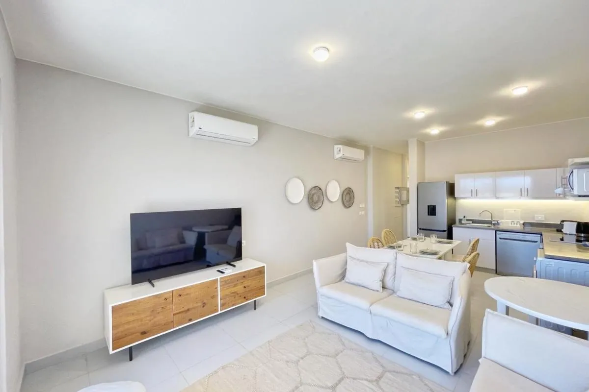 Image 3 of Genial 2 BDR w Pool Access Cyan El Gouna