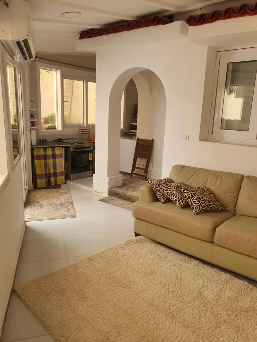 Image 1 of Hurghada Egypt Gable Al Haream Next-door to Hilton Plaza