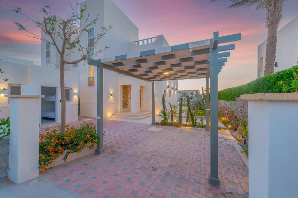 Image 6 of Joubal 3BR Villa Private Pool next to Marina