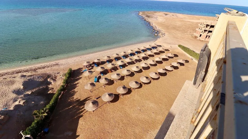 Image of La Quinta Beach Resort