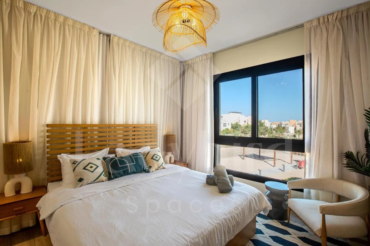 Image 1 of Ladybird – Shedwan Horizon