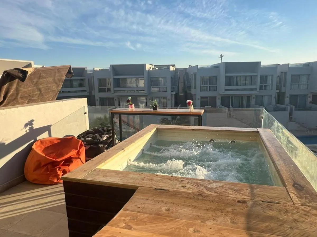 Image 1 of Lovely 1 Bedroom with private heated Jacuzzi at Sholan El Gouna