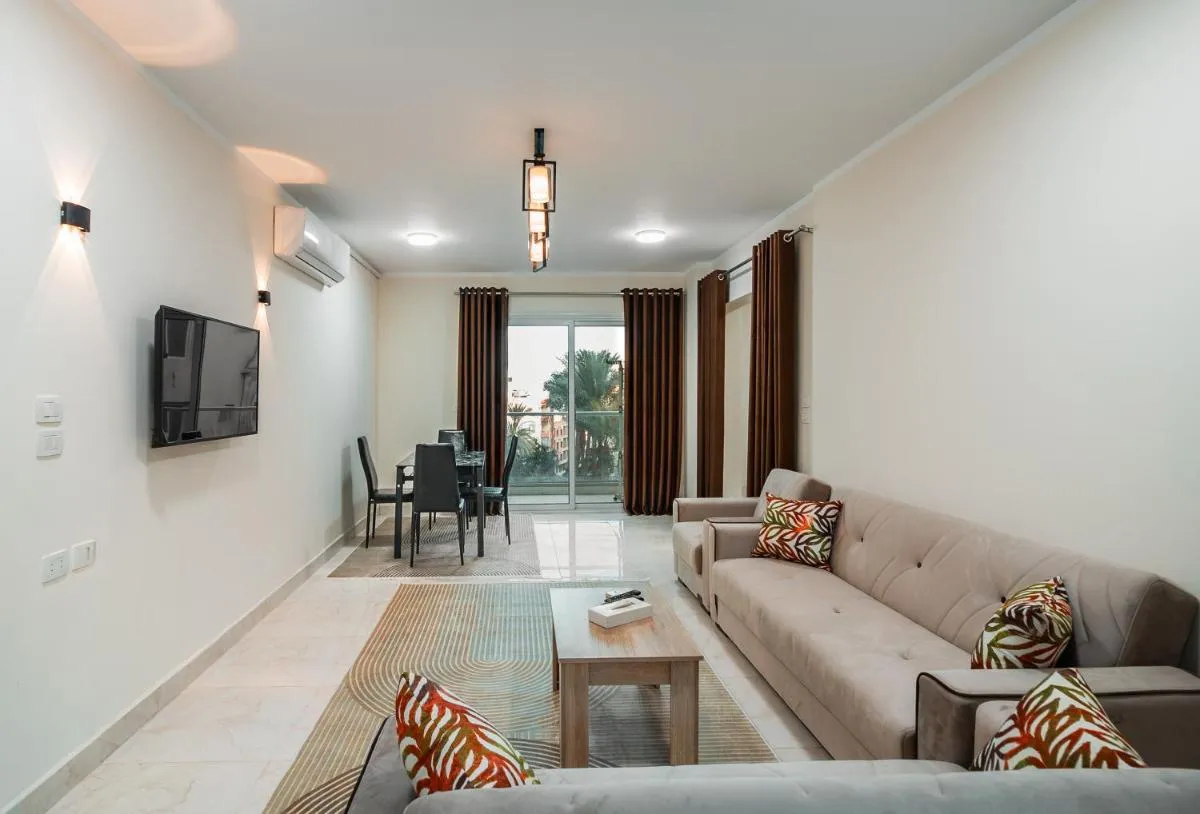 Image 5 of Luxury City Center One-Bedroom Suite by Peaks