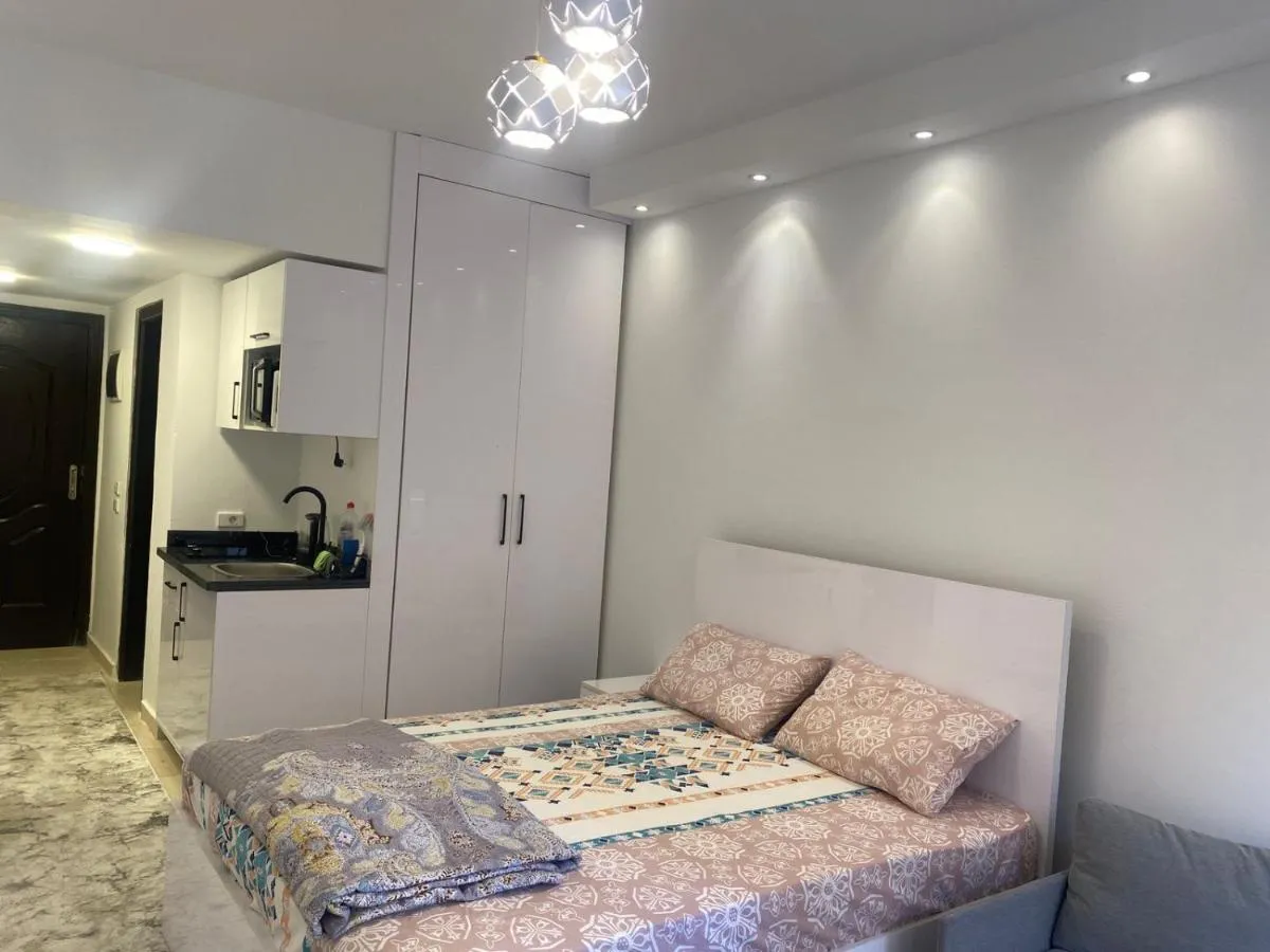 Image 1 of Luxury studio side sea view