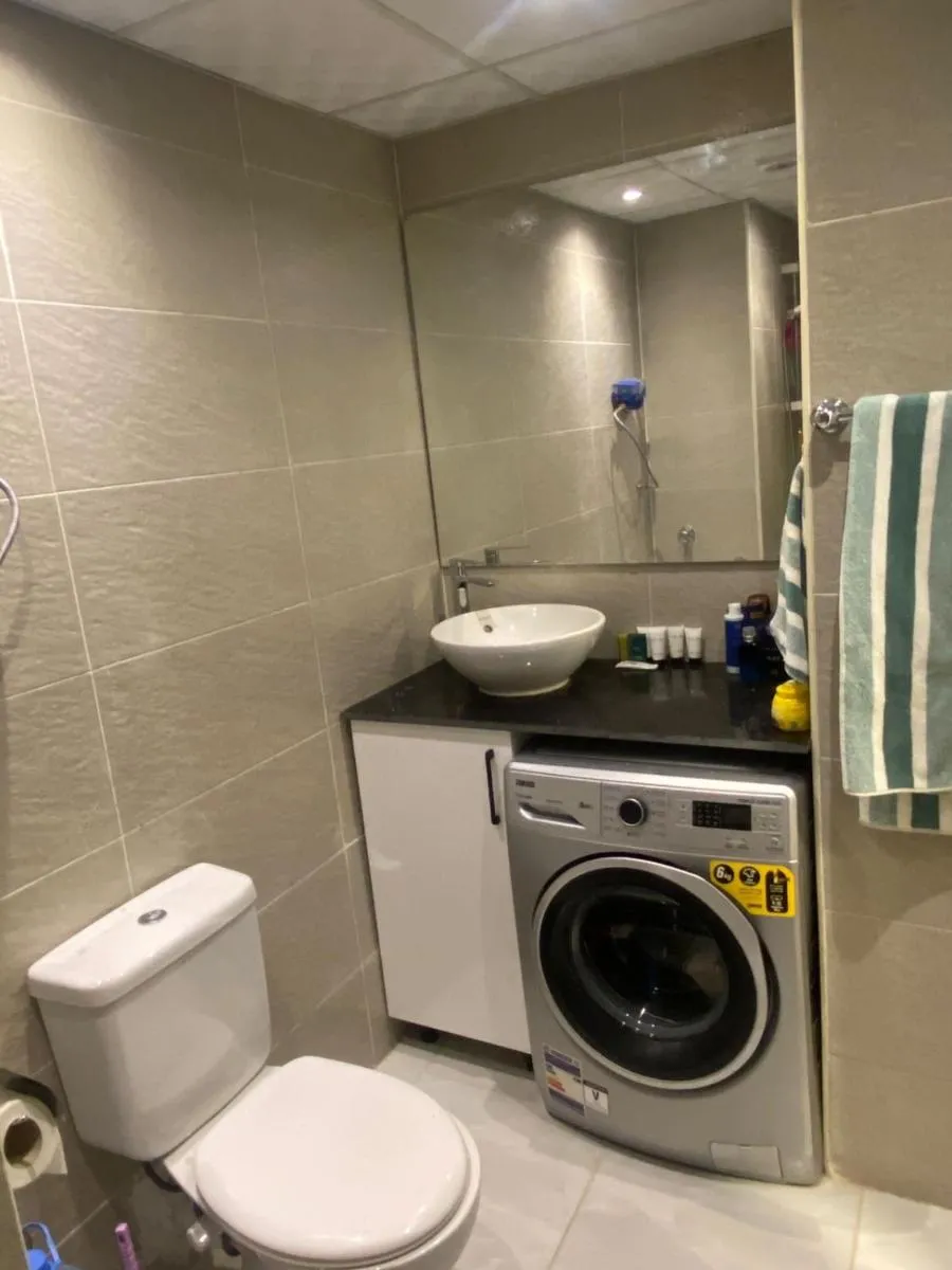 Image 3 of Luxury studio side sea view