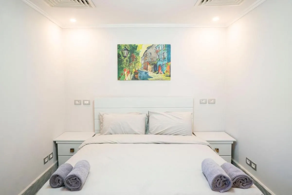 Image 1 of MB1-1-104