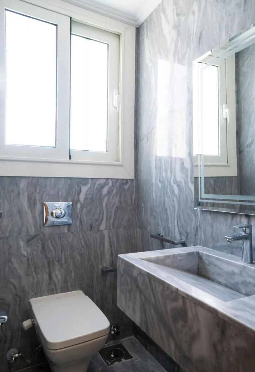 Image 3 of MB1-1-104