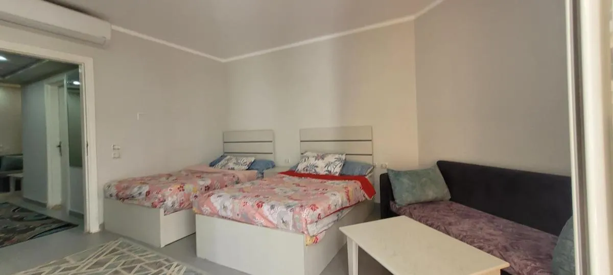 Image 1 of Magnificent apartment in HRG With Beach Access, 5 Min from downtown