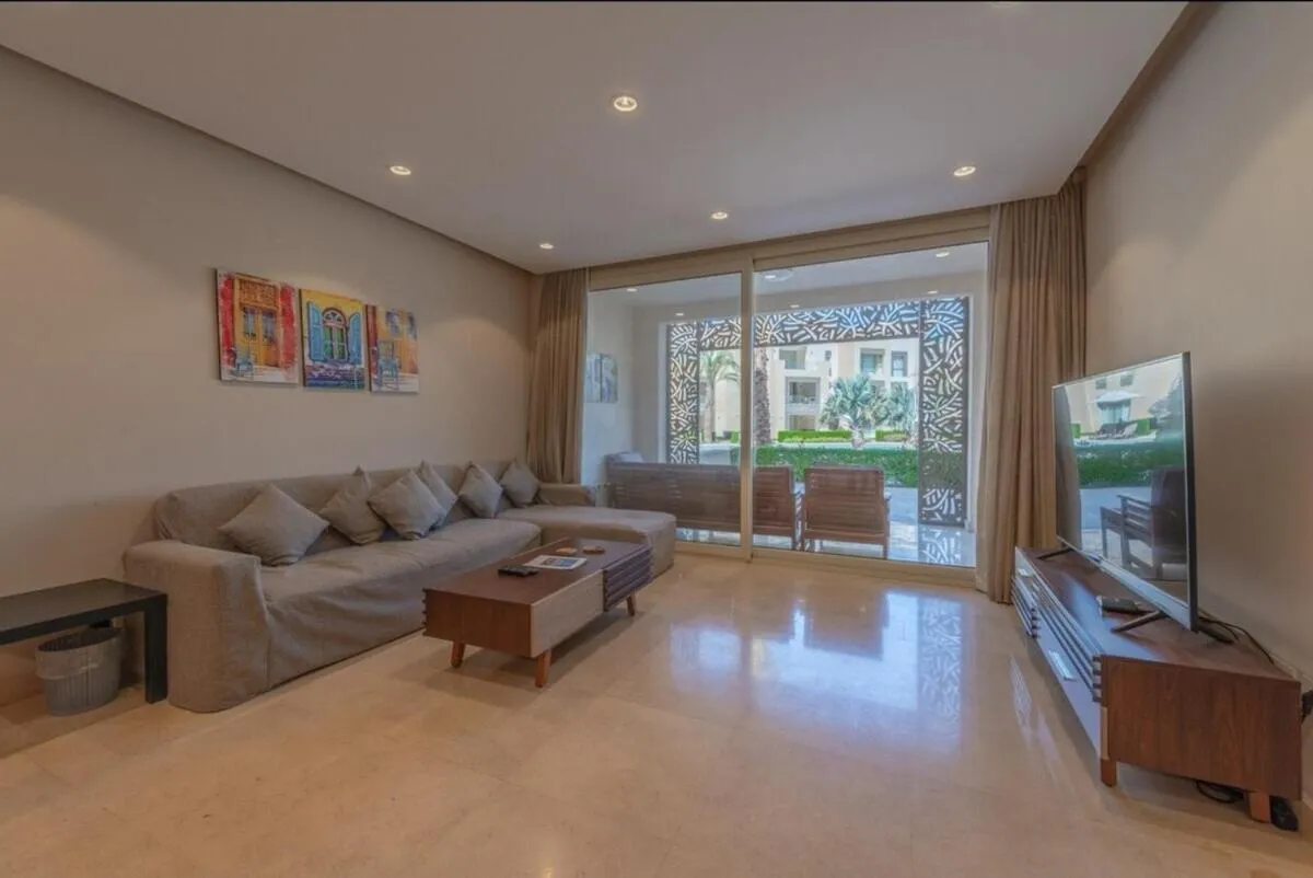 Image 5 of Mangroovy- 1br GF Waterfront Glitzy direct pool