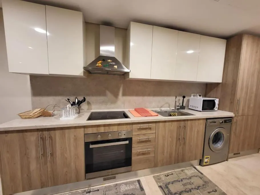 Image 2 of Mangroovy – 2BR Marvelous Pool View Apartment