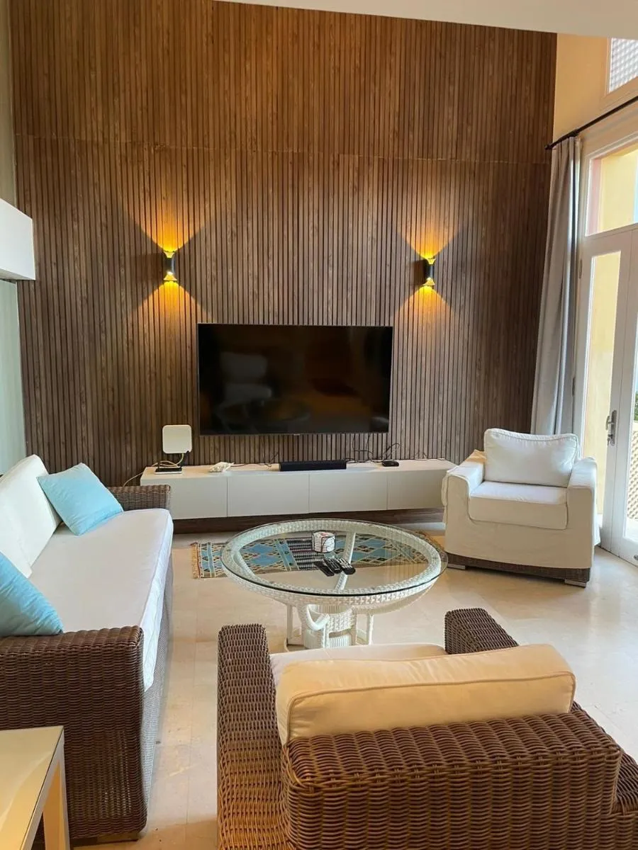 Image 5 of Marina Beach Front 3 Br Duplex