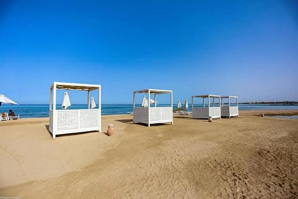 Image 6 of Marvelous 2BR – Free Beach Access and Pool Access In Mangroovy