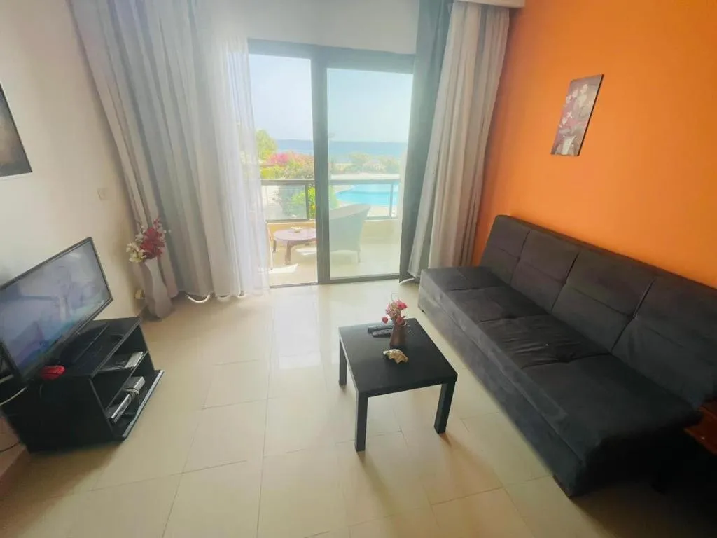 Image 2 of Navy Chalets 107