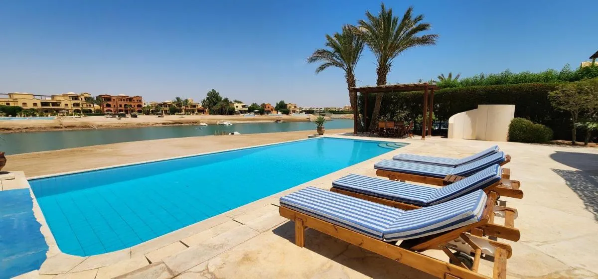 Image 6 of Nayah Stays, Lagoons beach, Paradise 3 ensuite with private pool