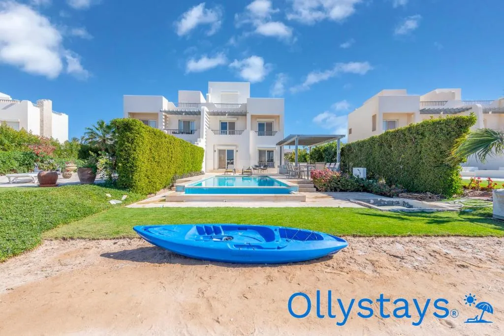 Image of Ollystays Joubal Lagoon 4 BR Villa Heated Pool